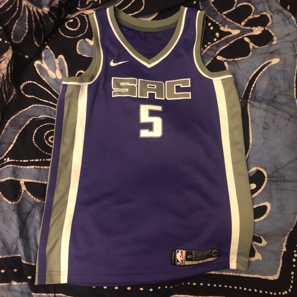Sacramento Kings De'Aaron Fox Nike Swingman Jersey